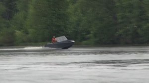 Тестируем ходовые качества лодки Речник 450