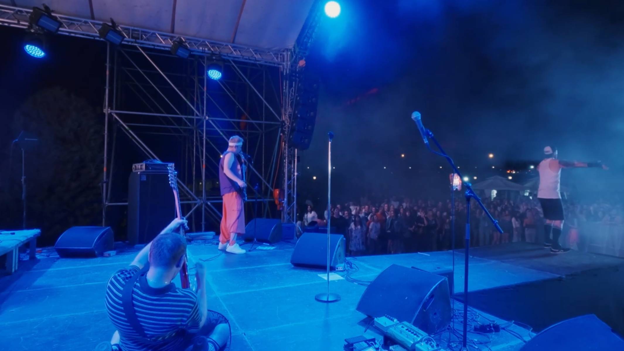 Выступил с трибьют группой Red Hot Chili Peppers (ГКЧП), Дорога: Москва - Саратов / Энгельс. Влог смотреть онлайн