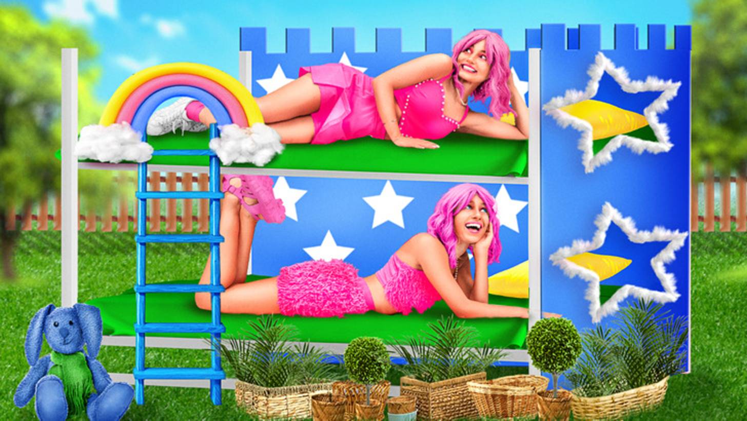 🏡 Секретный крошечный домик на заднем дворе 😍 переделка! смотреть онлайн