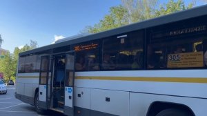 Автобус ЛиАЗ-5250 ”ВОЯЖ” следует по маршруту 305 ”м. Люблино - Площадь Святителя Николая”