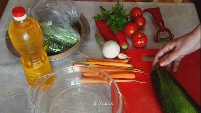 Кабачковая икра просто, легко, быстро
#икра#кабачковая смотреть онлайн