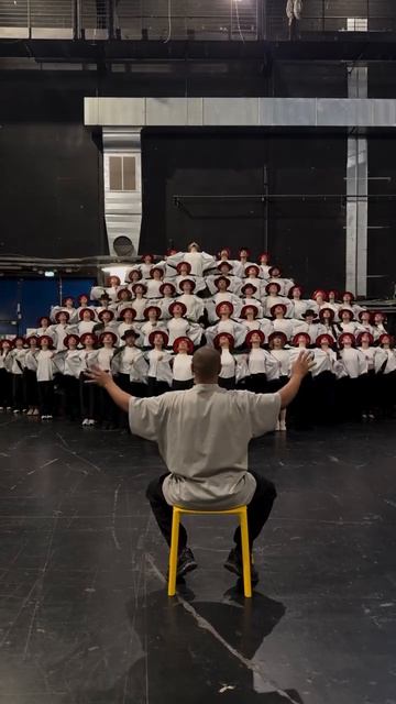 Завораживающая синхронность смотреть онлайн