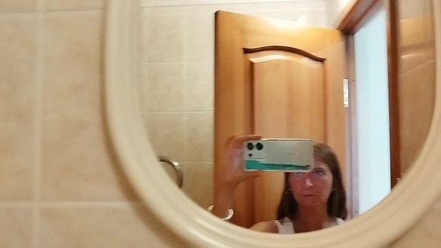 Снять недорогое жильё у моря Лазаревское Сочи, Сочинское шоссе 8 Б гостевой дом Лаванда, гостиница смотреть онлайн