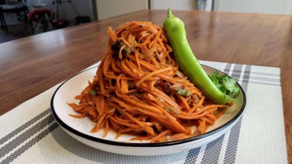 МОРКОВЬ ПО КОРЕЙСКИ С БАКЛАЖАНАМИ