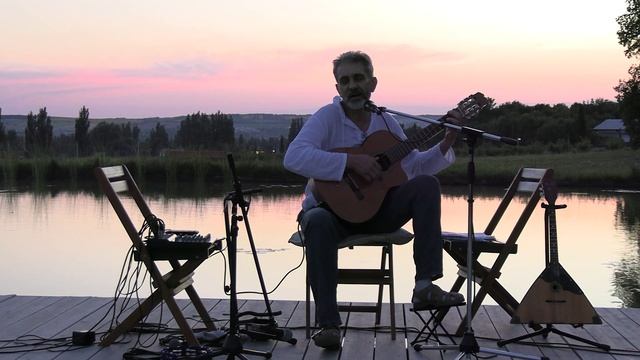 14-Над колзозным над полем