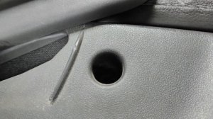 Тойота Аурис. разбор автомобиля для самостоятельной установки авточехлов