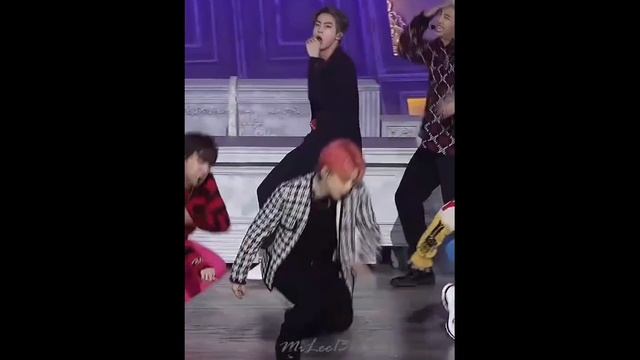 💜ᗷTS⟭⟬💜 смотреть онлайн