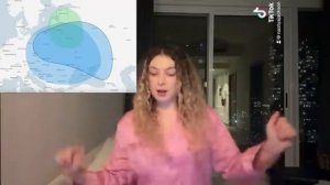 ХОЧУ ЗНАТЬ КТО Я... 
Настя Джексон.