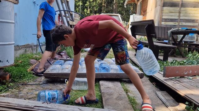 НЕ СИДИТЕ В ТЕЛЕФОНАХ!!