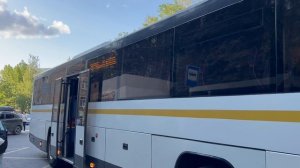 Автобус ЛиАЗ-5250 ”ВОЯЖ” следует по маршруту 305 ”м. Люблино - Площадь Святителя Николая”