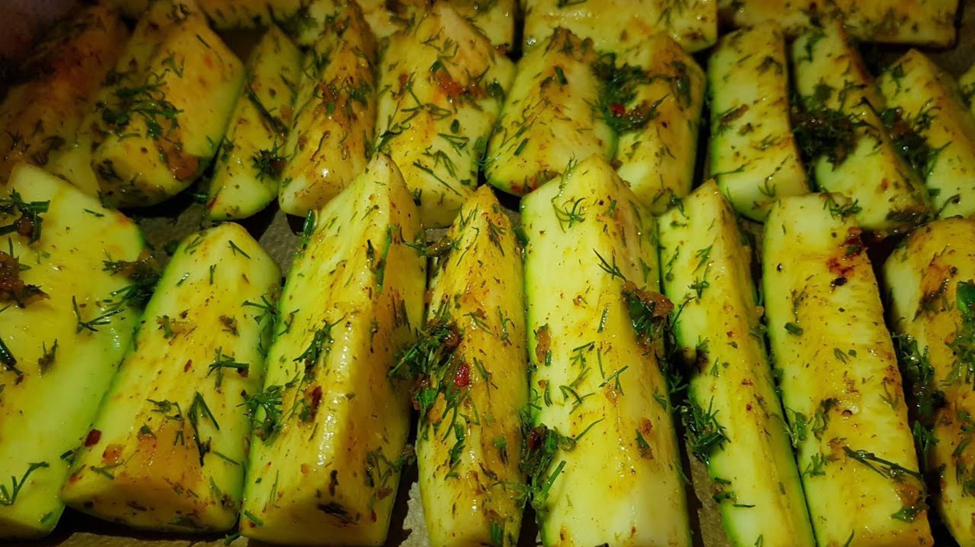 Только посмотрите, что я сделала из Кабачков!!! Кабачки по Деревенски! смотреть онлайн