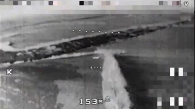 Разведка Первой Танковой армии уничтожает в ночном небе украинский гексокоптер "Баба яга". смотреть онлайн