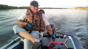 стартер на лодочный мотор Гладиатор 9.9