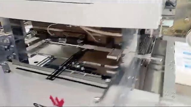 Автомат вырубки и тиснения STERLING S-FOIL 80: вырубка фарм-коробок на скорости 30 циклов в минуту