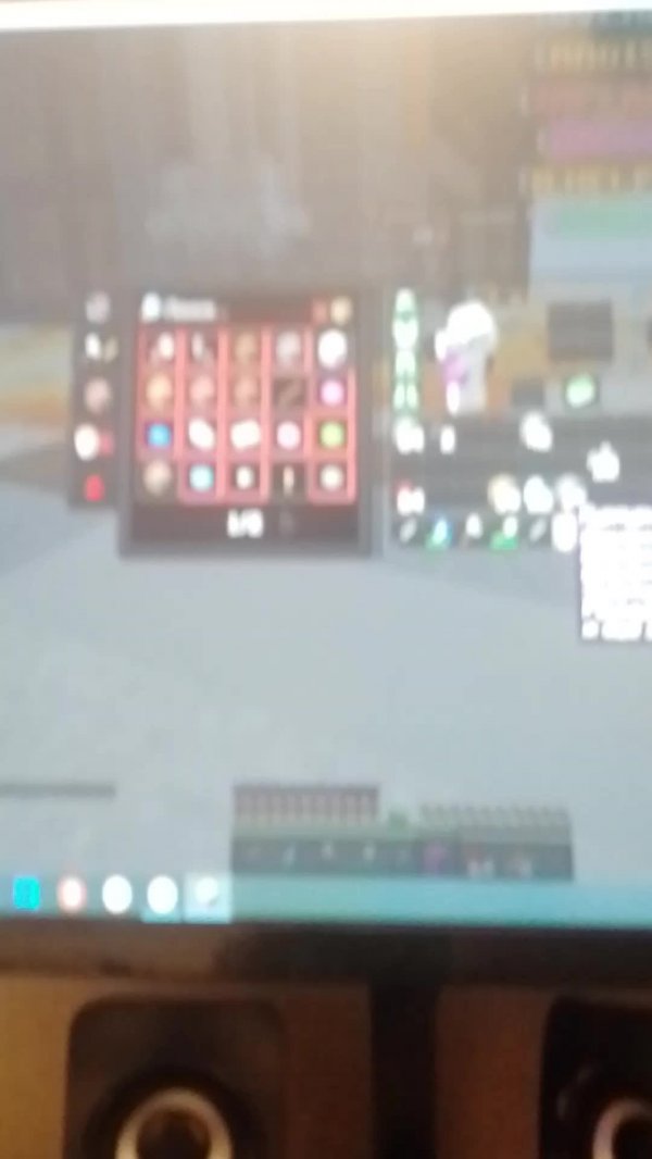 сидим и играем