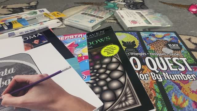 Покупки раскрасок и арт материалов. смотреть онлайн