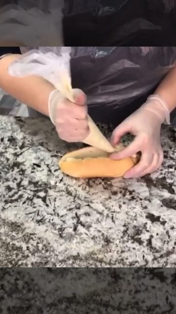 Чесночная начинка легко и просто для багета, хлебобулочных изделий.