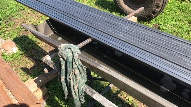 Обезжиривание материала перед покраской. Обработка трубы перед покраской, чистка профтрубы .