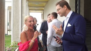 Сюрприз на Юбилей, который взорвёт любую аудиторию! Ролик - острый репортаж. Ведущий - Роман Акимов