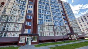 В продаже однокомнатная квартира в сером ключе с автономным отоплением в Калининграде!