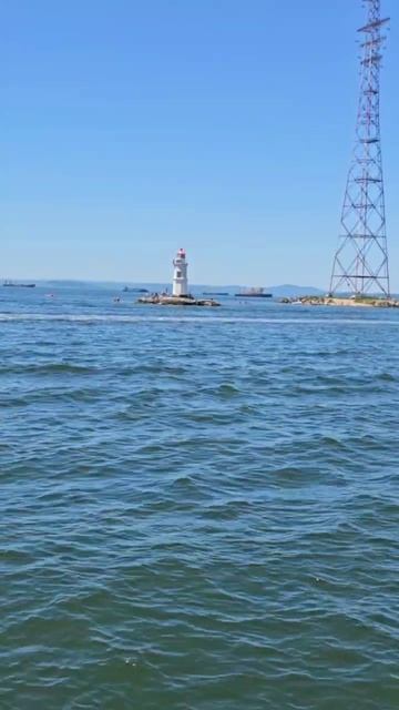 ПОЛЮБУЕМСЯ на Токаревский маяк во Владивостоке смотреть онлайн