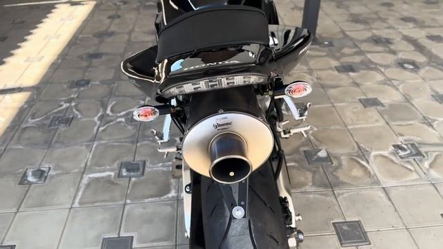 -4042830024830559641