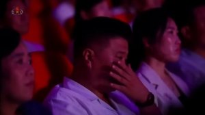 Отрывок концерта в исполнении корейских артистов.