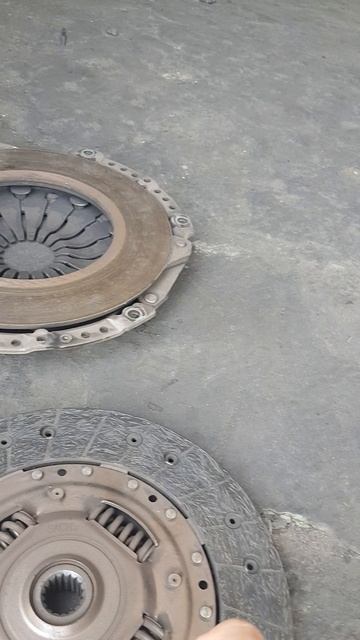 на Ford Focus 3 полностью из строя вышло сцепление смотреть онлайн