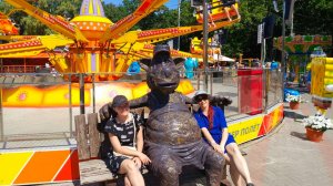 Парк аттракционов "Три медведя" в парке Гагарина в Самаре. Стоит ли посещать? Смотрите видео