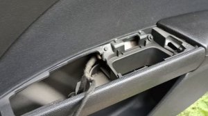 Как снять обшивку задней двери автомобиля на примере Форд