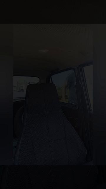 За дровами ,на Жигулях по участку 😁 смотреть онлайн