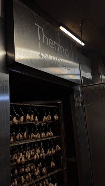 IMG_3829 смотреть онлайн