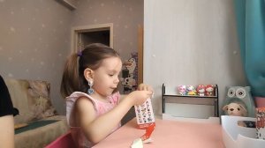 Распаковка игрушек Hello Kitty