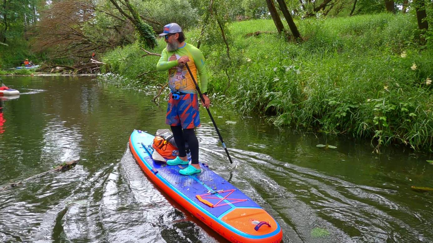 Распаковка и тест на воде SUP доски Shark Venture+ Touring 14x30x6 (2025) смотреть онлайн