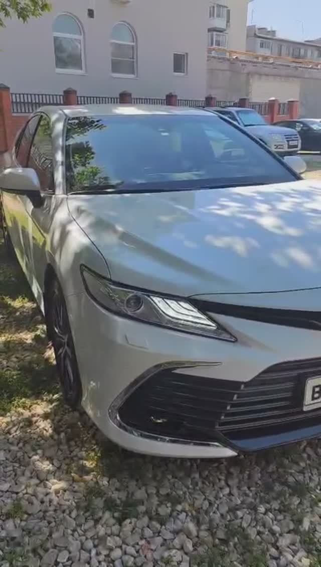 обзор Toyota Camry 2021