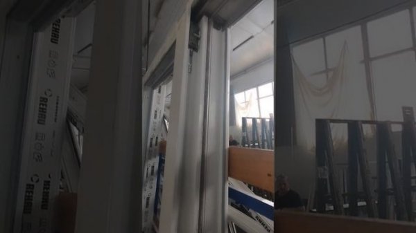 5ДЛВ71493.1 REHAU