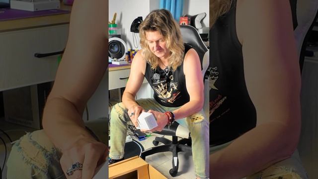 Новая Enya inspire! Распаковка и комплектация.
Сделали подписную модель гитариста Igor Paspalj