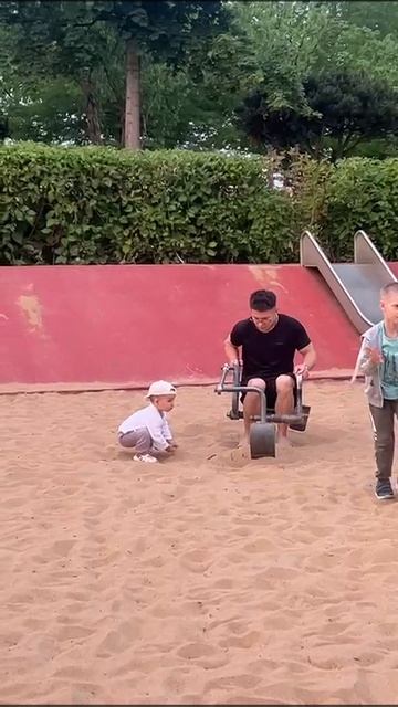 VID-20250528-WA0017 смотреть онлайн