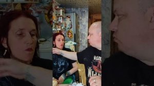 дневной эфир от 9.07.25 Катя после купания в чане, кормлю ее #мукбанг от Кати