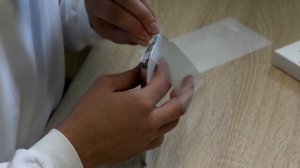 Как самостоятельно установить защиту Bronoskins на телефон?