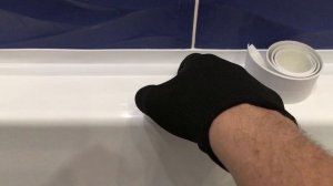 Бордюрная лента для ванны: ошибки и результат