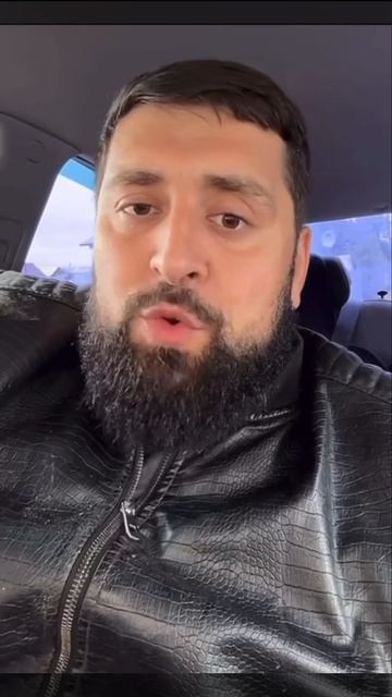 Силовики вместе с Дружиной пришли к участку с пострадавшим львом в Сургуте смотреть онлайн