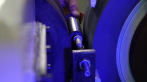 Бесцентрово-шлифовальный станок МК1050