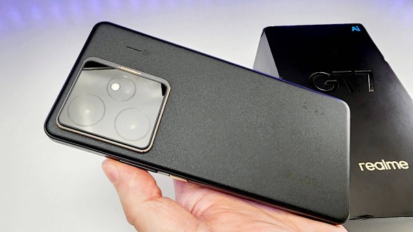 Вот ПОЧЕМУ СТОИТ Купить Смартфон REALME GT7 а не Xiaomi POCO F7! Быстрый обзор ПЛЮСЫ и МИНУСЫ