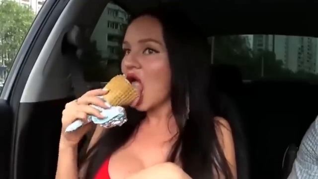 ЧСВ 😭 Отвёз в Укромное Место - Пранк и юмор над девушкой Саня Хилл