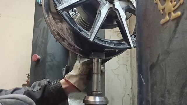 Ремонт "китайца" после бордюра. г. Липецк смотреть онлайн