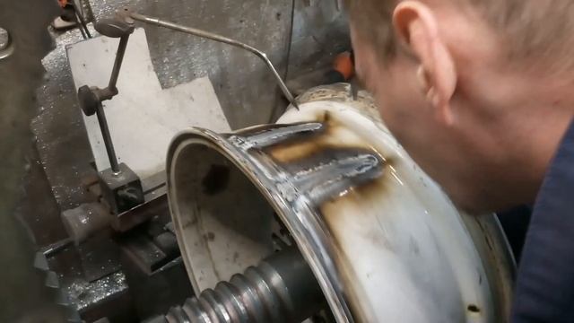 Очень красивые диски ,,Реснички" Правка дисков. Аргонная сварка))) город Липецк. смотреть онлайн