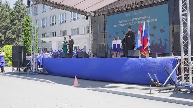 Сюжет. Слово епископа Нестора на выпуске ТГУ и посещение Татианинского храма смотреть онлайн