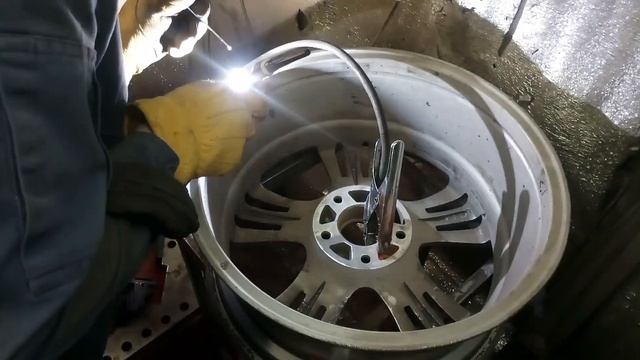 Как настроить сварочный аппарат для сварки литых дисков. г.Липецк смотреть онлайн