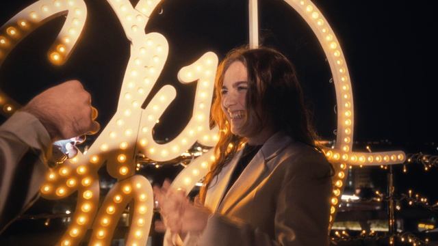 Предложение на крыше, 24.06.25 смотреть онлайн